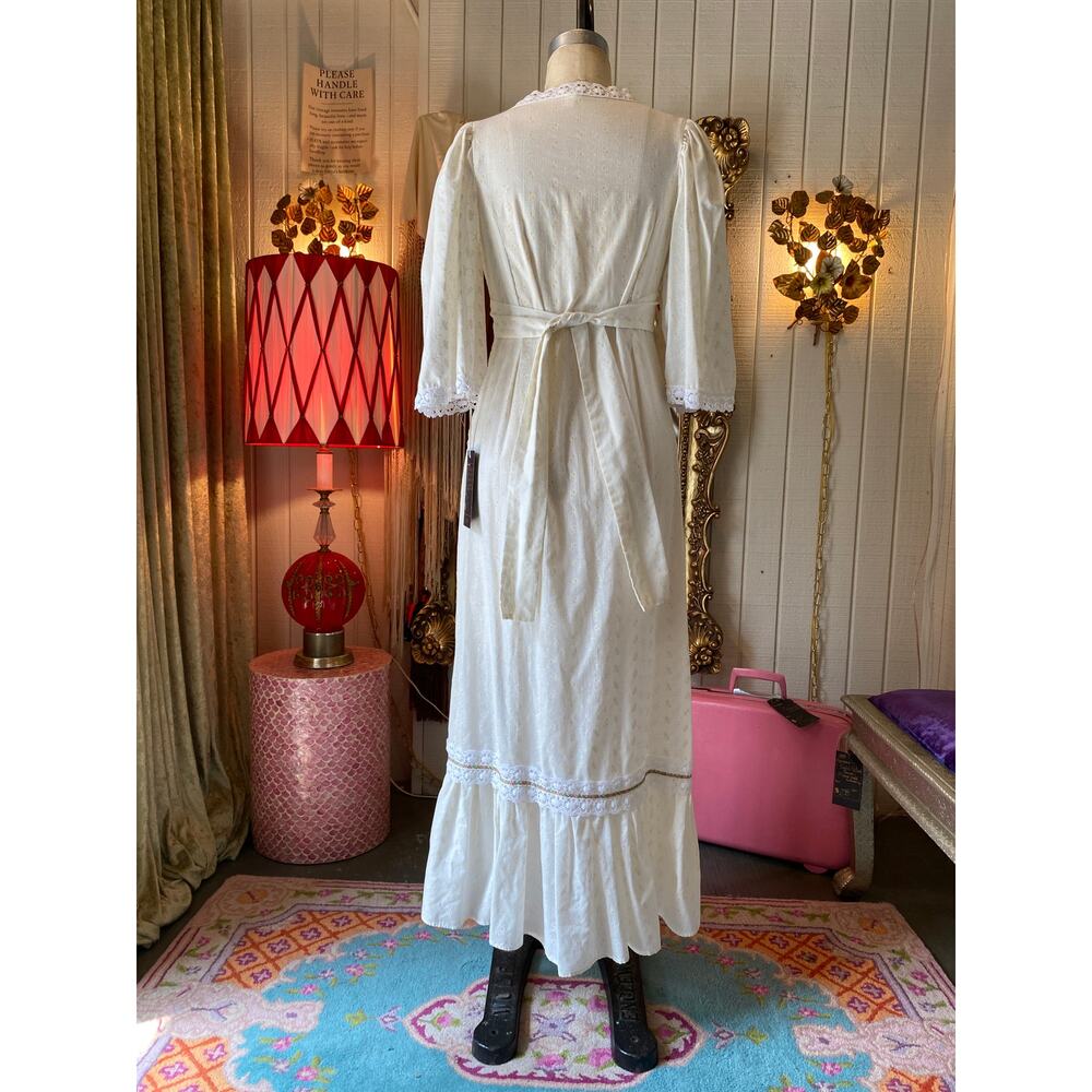 vintage 1970s prairie maxi dress cream cotton bell sleeves crochet lace boho s/m - Picture 9 of 9